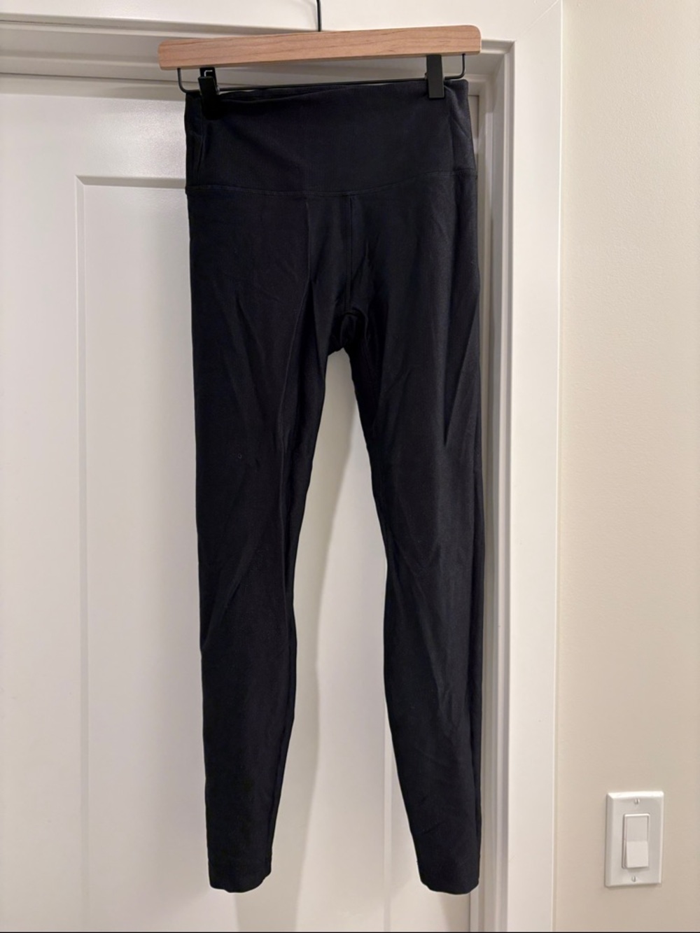 Black High-Waist Active Leggings